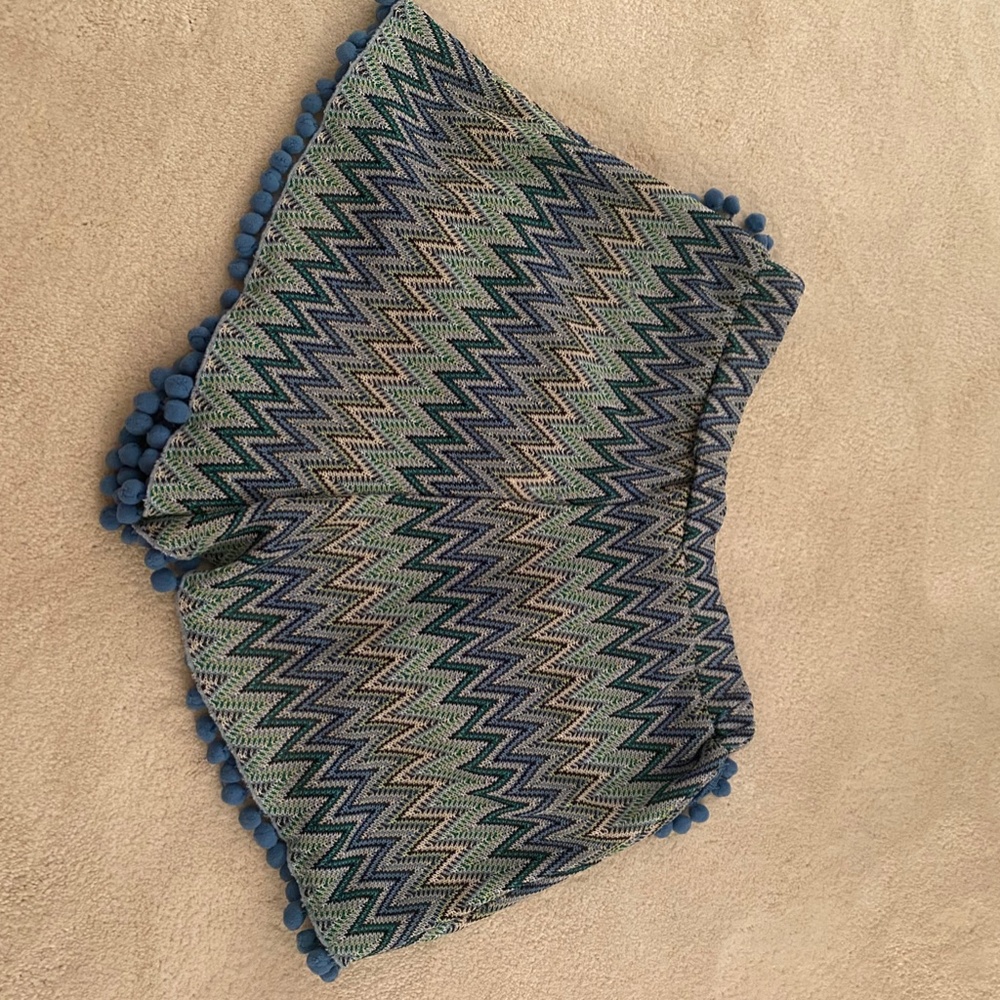 Submarine Patterned Shorts - Picture 3 of 3